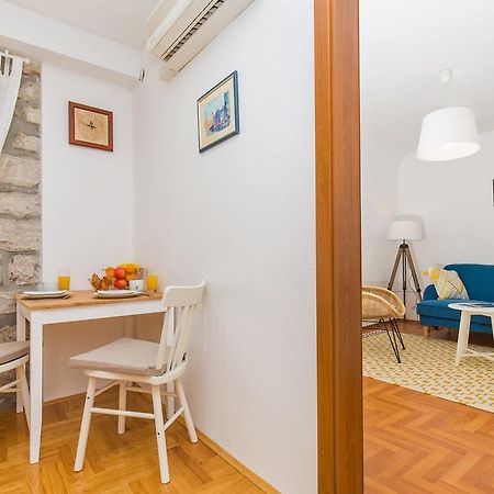 Irundo Dubrovnik - Arty Apartments ภายนอก รูปภาพ